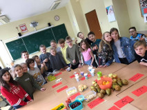 Piramida zdrowego żywienia w kl. 4