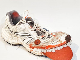 Buty - Eksperymenty na lekcjach plastyki