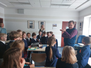 klasa 2b odwiedziła Bibliotekę Wojewódzką w Kielcach