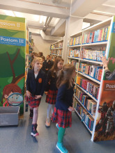 klasa 2b odwiedziła Bibliotekę Wojewódzką w Kielcach
