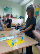 LABORATOIA PRZYSZŁOŚCI – NAUKA PRZEZ DOŚWIADCZENIA