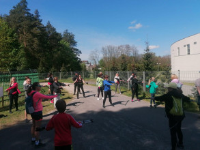 Nordic walking na 30 lecie Szkoły