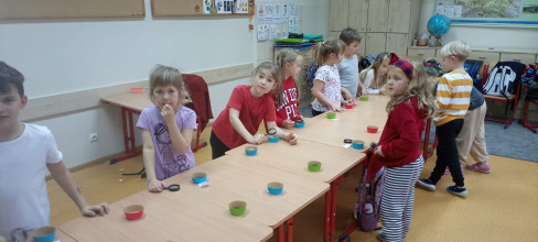 O nasionach w 1A
