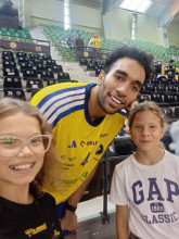 SPOŁECZNA KOCHA PIŁKĘ RĘCZNĄ